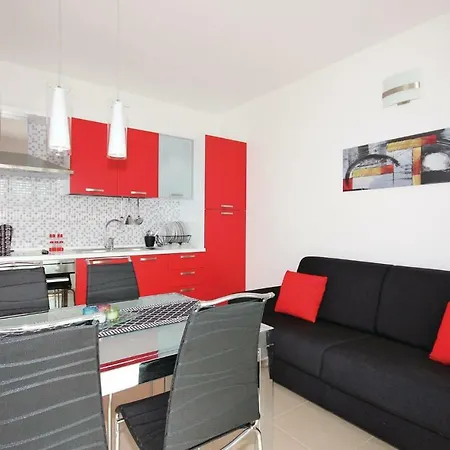 Apartman Vv With Sea View 184