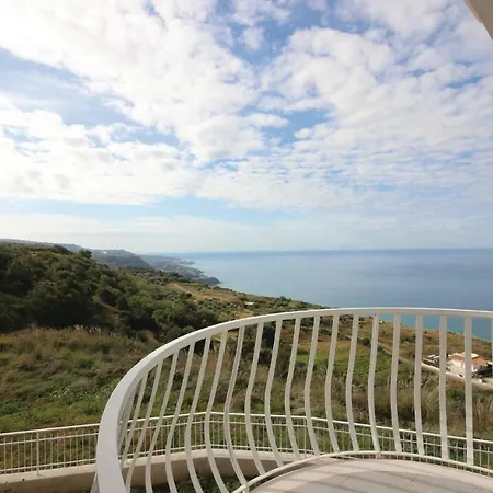 Vv With Sea View 184 Apartman *